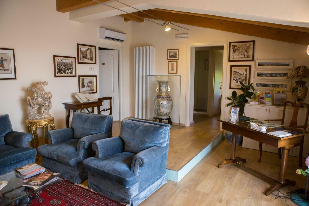 B&B Spring Перуджа Экстерьер фото